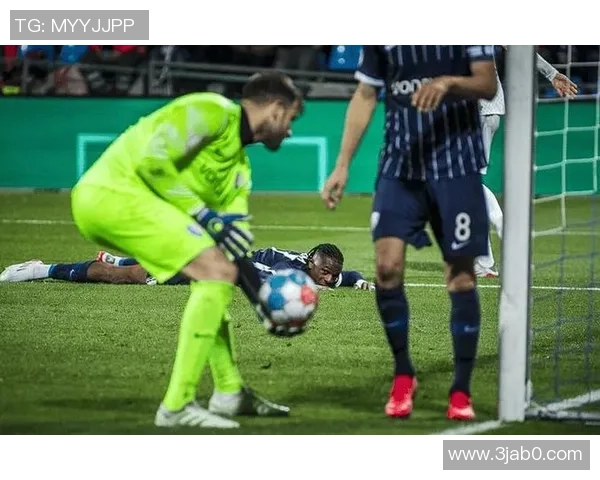 因戈尔施塔特与波鸿激战正酣比分揭晓引发球迷热议 因戈尔施塔特与波鸿激战正酣比分揭晓引发球迷热议