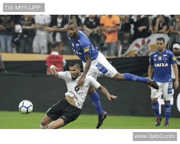 巴甲激战克鲁塞罗迎战巴拉纳竞技争夺关键积分之战 巴甲激战克鲁塞罗迎战巴拉纳竞技争夺关键积分之战